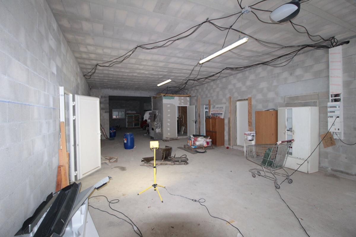 Local d'activité Pont De Roide Vermondans 180 m2
