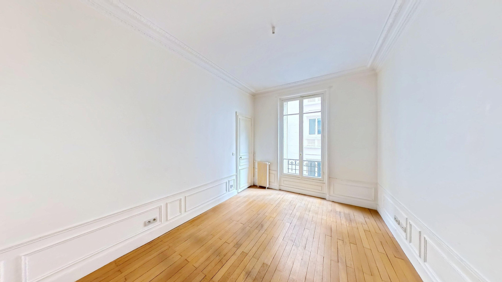 Appartement – Paris 12ᵉ - Boulevard Diderot - 2ème étage (idéal cabinet médical)
