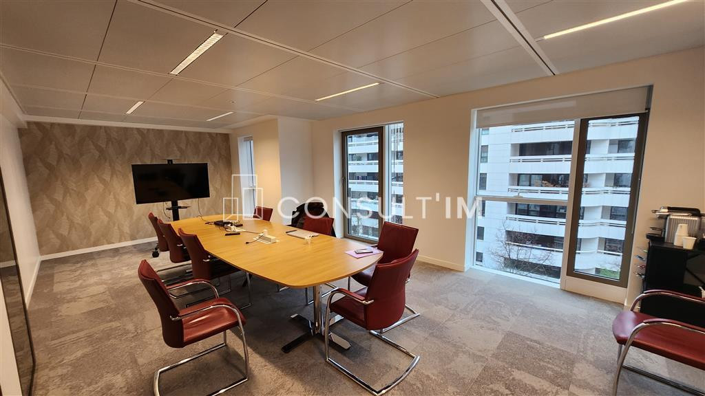 A louer des bureaux lumineux de 594 m²