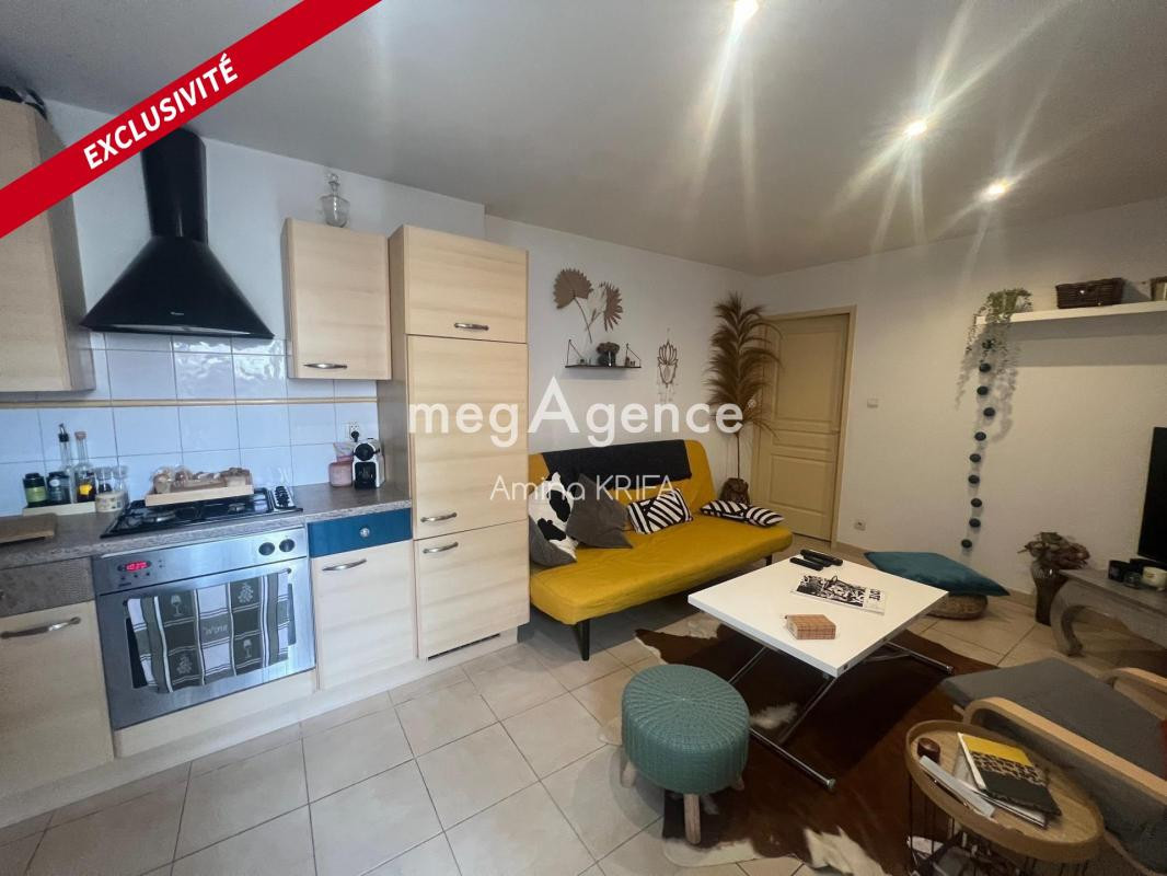 Immeuble idéal investisseur à LA CAPTE bord de mer