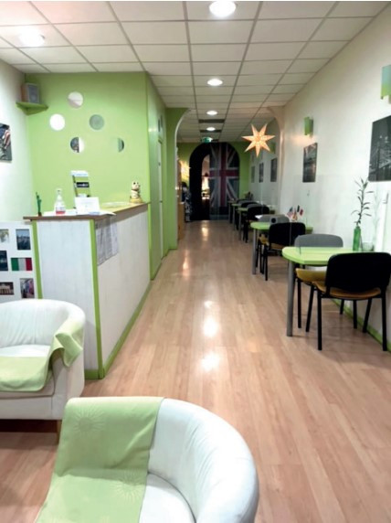 Local commercial de 115 m² + sous-sol à Bordeaux