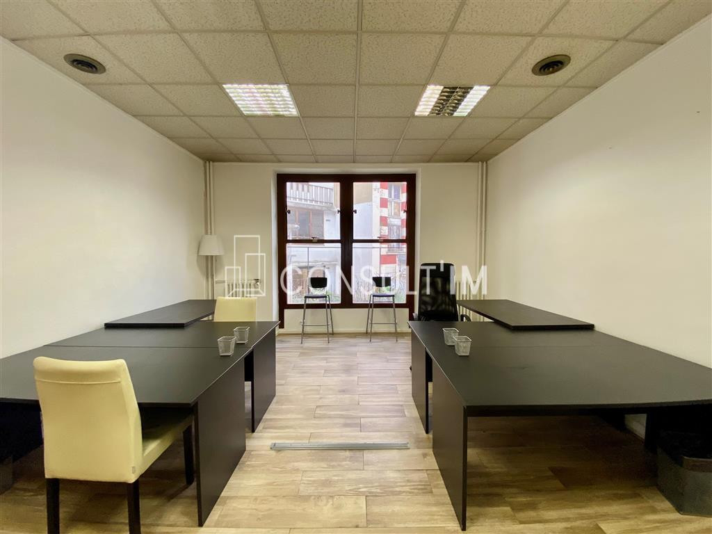 Porte de Champerret, à louer bureaux entièrement rénovés
