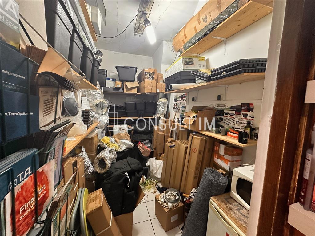 Rue Pache, une boutique de 78m² à la vente disponible