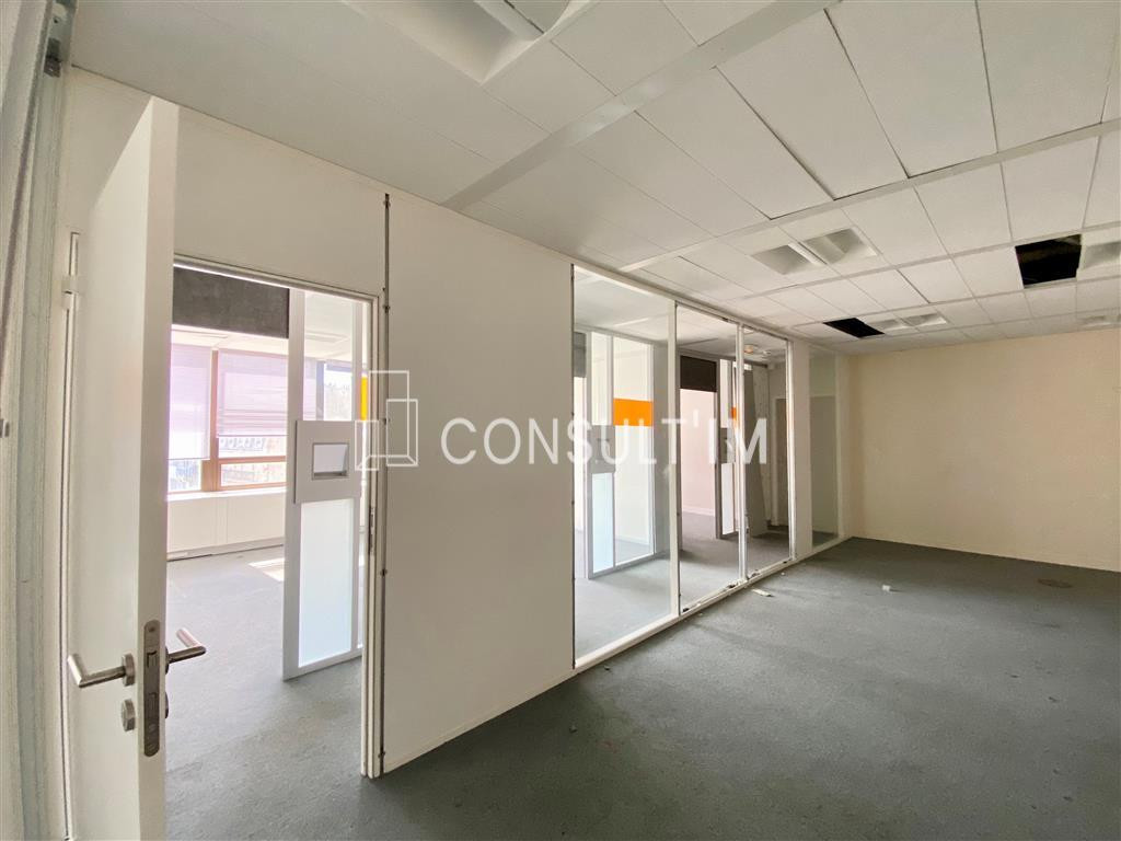 beaux bureaux au sein de la Tour Montparnasse, à louer, bureaux de 295m²