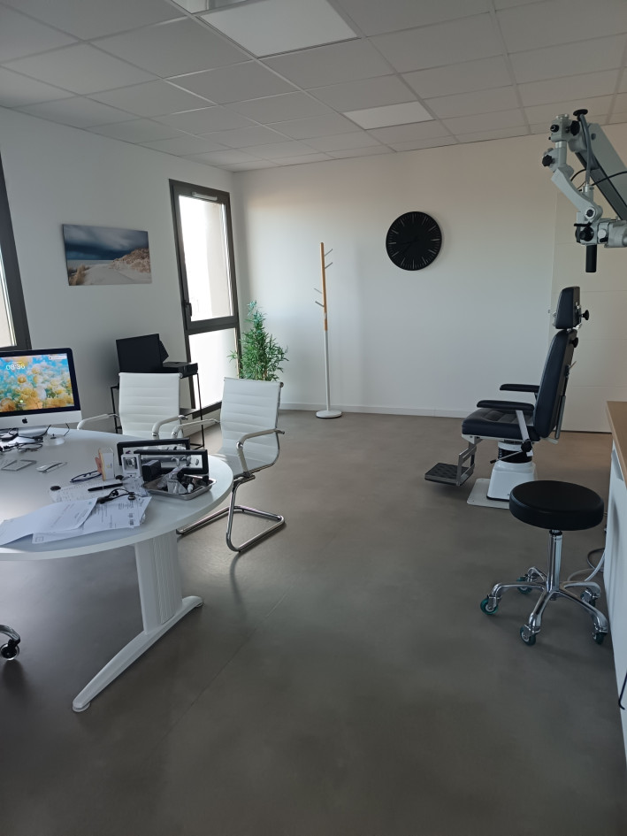 A louer cabinet 25m²