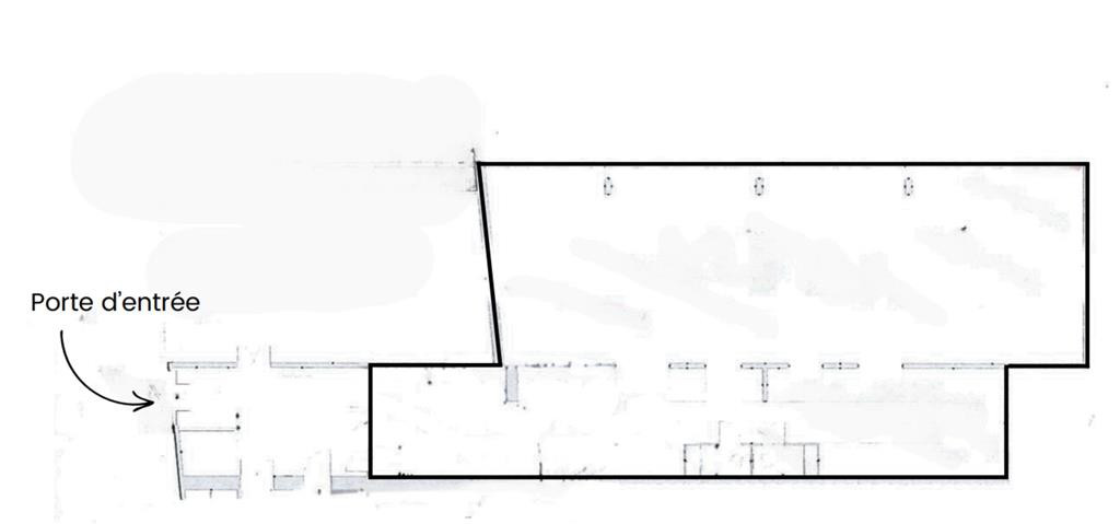 Place des fêtes à louer bureaux 148 m²
