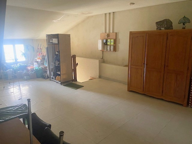 Montrevel en Bresse - A vendre - Immeuble complet