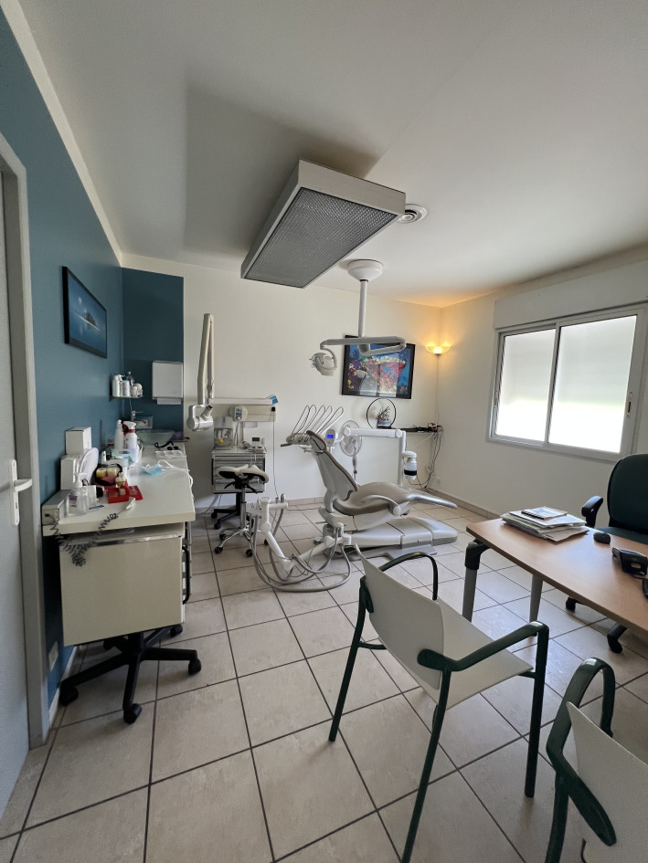 LOCAL MEDICAL & PARAMEDICAL - 90m2 -  MONTFERRIER SUR LEZ