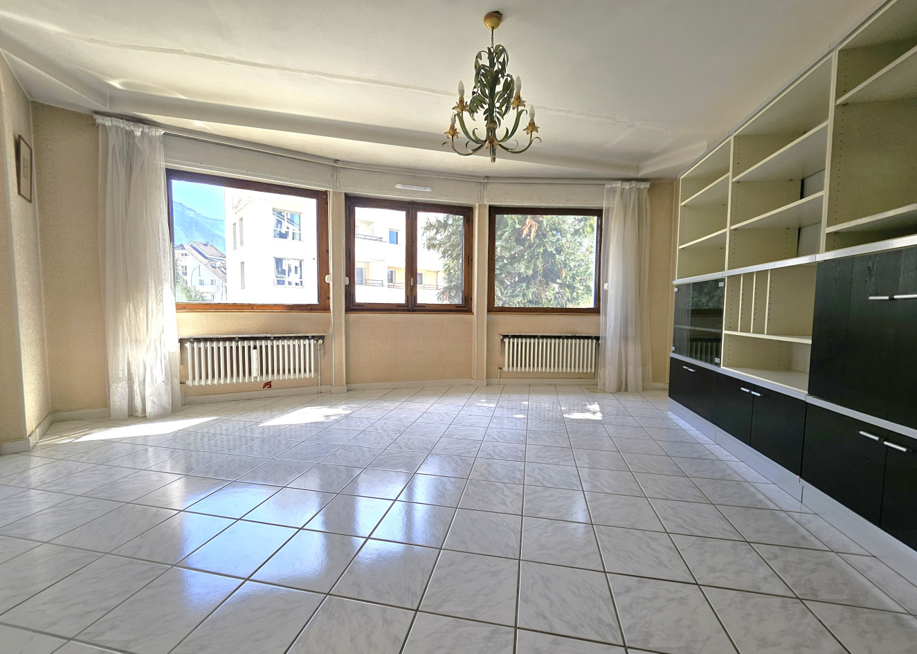 Annecy, Triangle d'or, appartement de 70m2, rénovation énergétique faite.