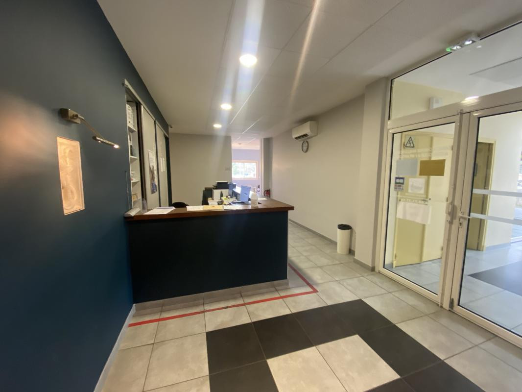 INVESTISSEMENT: Cabinet médical avec Parking/ vendu loué