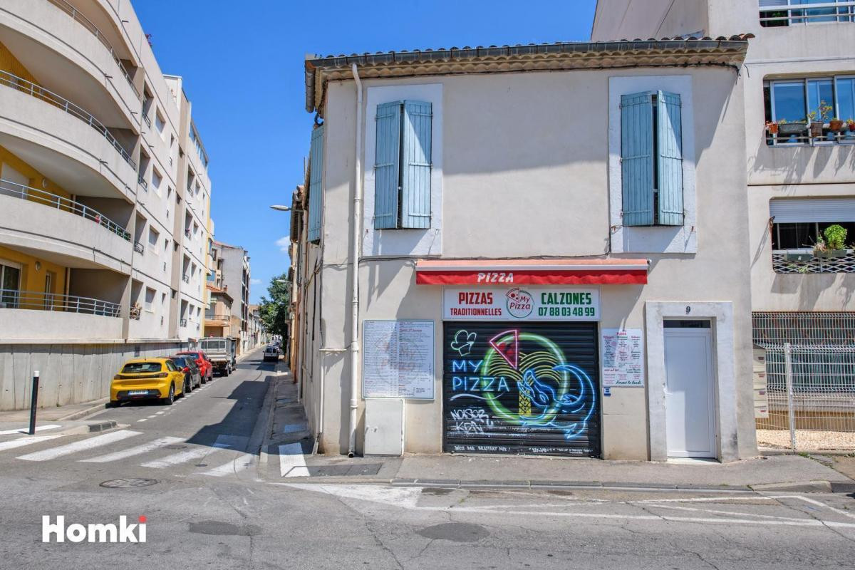 Belle opportunité Immeuble de rapport 4 Lots 202m² centre-ville de Nîmes place Severine excellente r