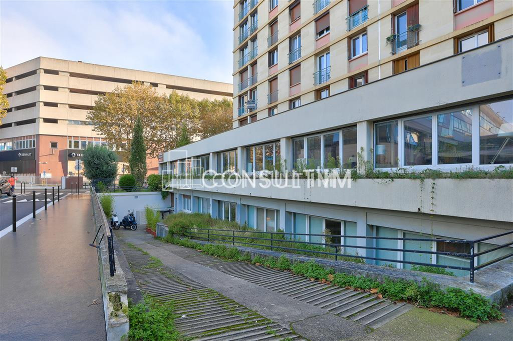 A louer,  bureaux atypiques en R+2