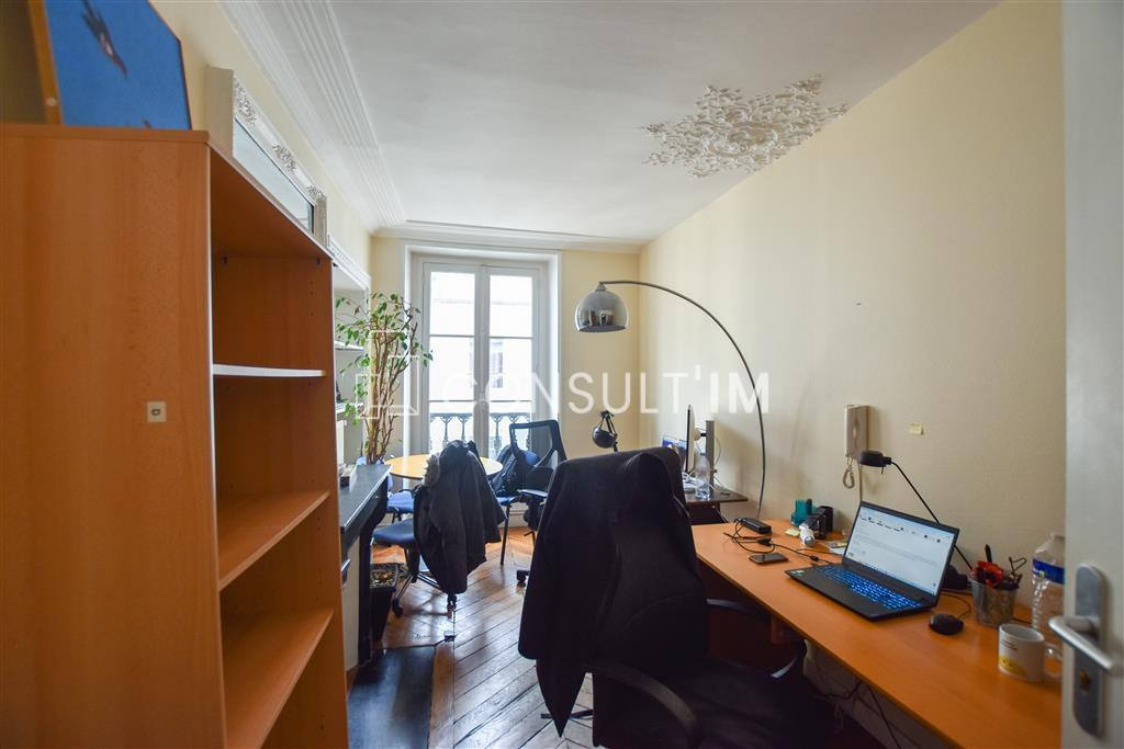 Bureaux à louer meublés prestations de services