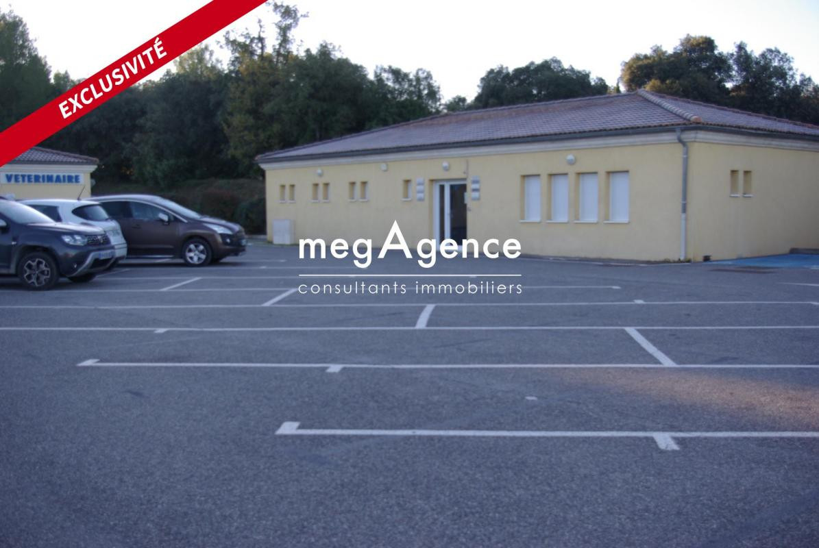 Vente murs centre médical de 143 M2 avec locataires médicaux et para médicaux à vendre sur la commune de Jouques Affaire très rare à la vente