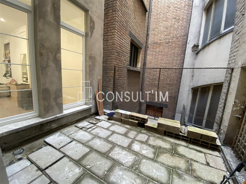 Bureau entièrement rénové en plein cœur du marais