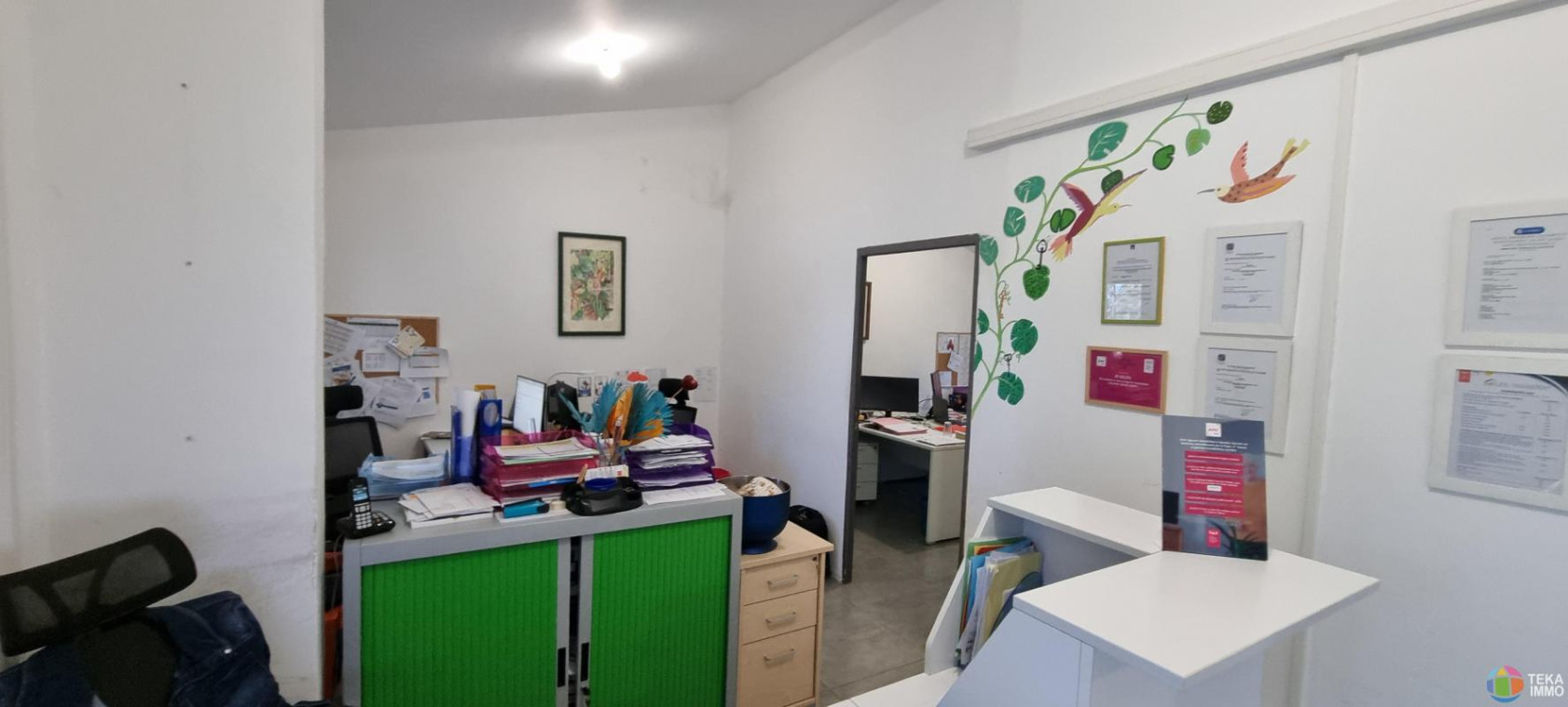 A LOUER LOCAL DE 85 M² AVEC TERRAIN DE 300M² ST PIERRE (JOLIFOND)
