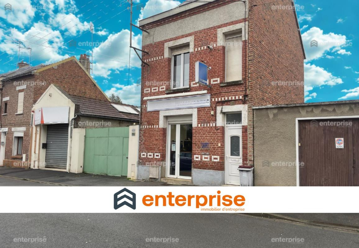 À VENDRE – BUREAUX 110 M² + TERRASSE – SAINT-QUENTIN (R+1 / R+2 / RDC)