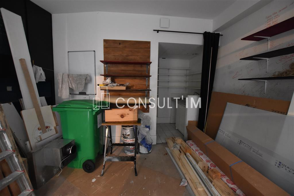 Paris 16ème, à louer, boutique de 66m²