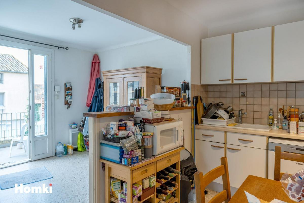 Belle Opportunité immeuble de 2 biens T6 de 250 m²  centre ville de Morières-lès-Avignon