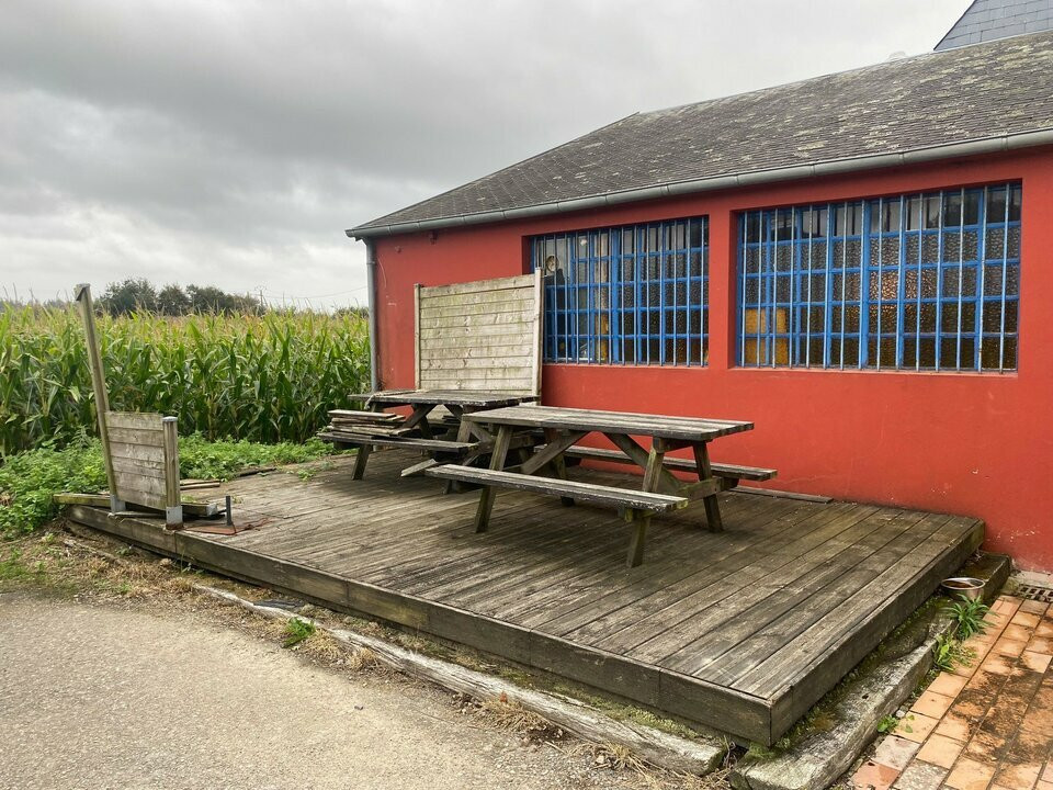 LOCAL COMMERCIAL A VENDRE