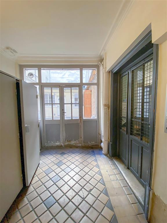 Bureaux entre la porte St Martin et la Mairie du 10ème