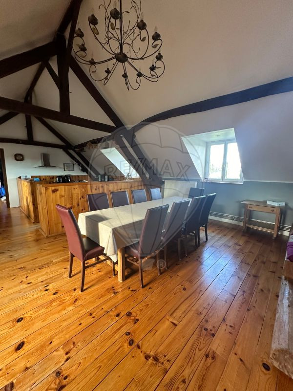 Immeuble 6 chambre(s) à vendre