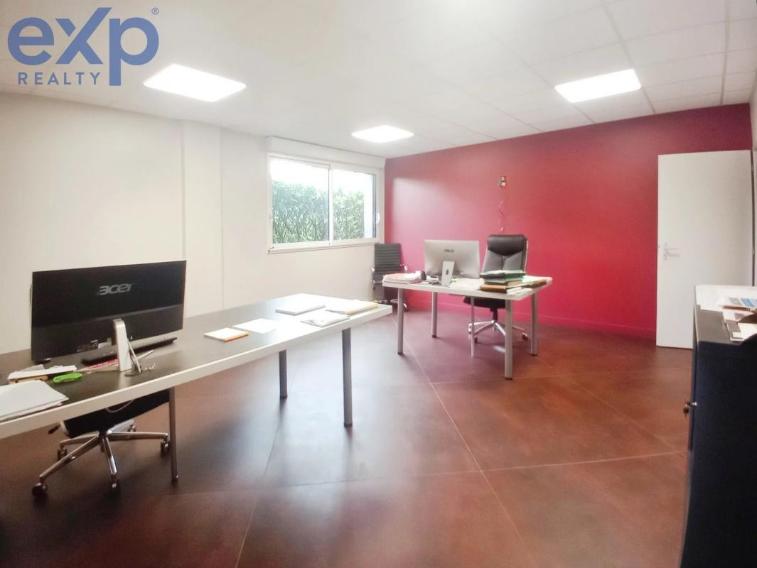 33670 - Immeuble Commercial d'Exception - Quartier Privilégié