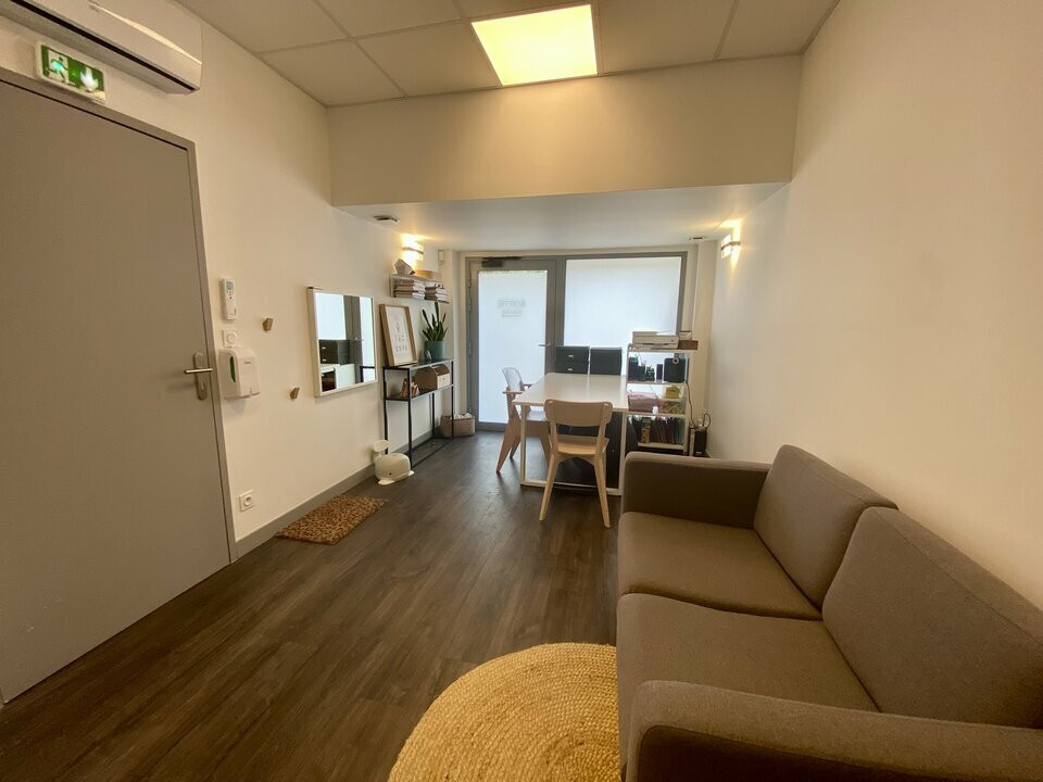 BUREAUX à louer