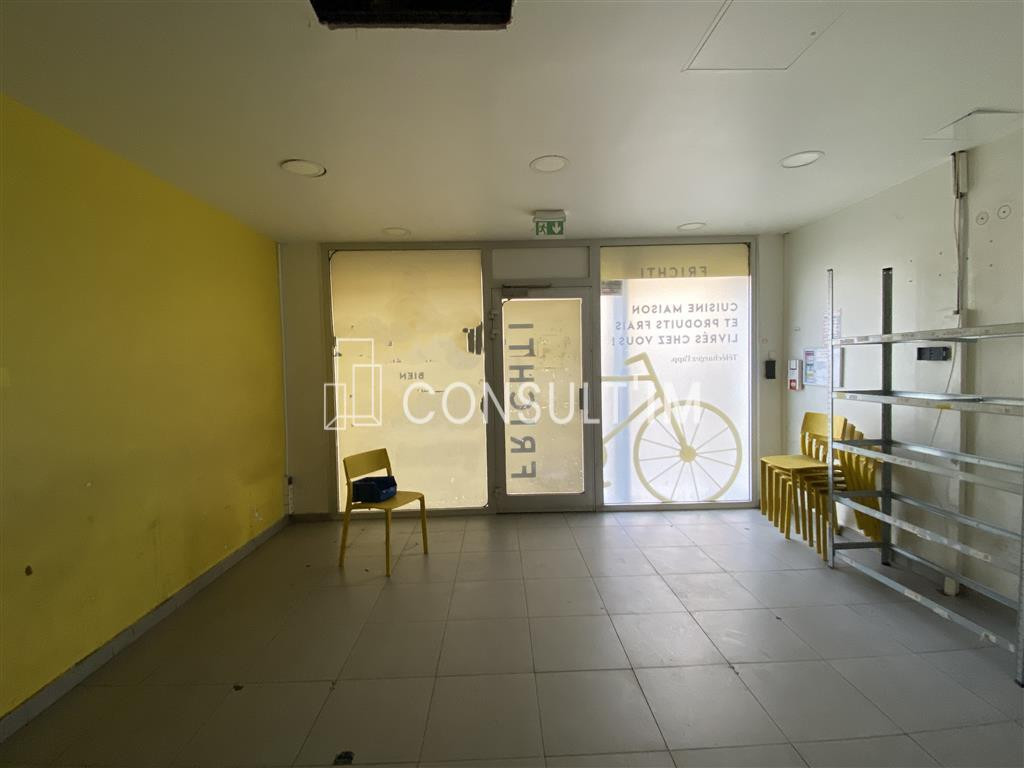 Boutique à louer