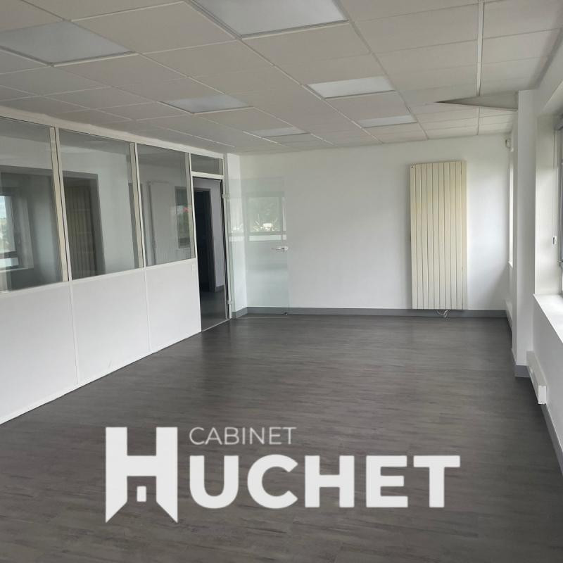 14. CALVADOS A louer 263 m2 de bureaux aménagés proche CAEN