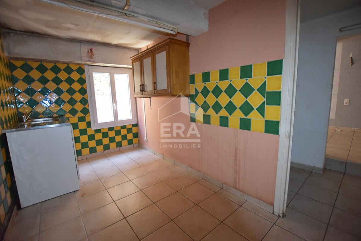 Immeuble, dépendances et terrain à vendre - Iguerande