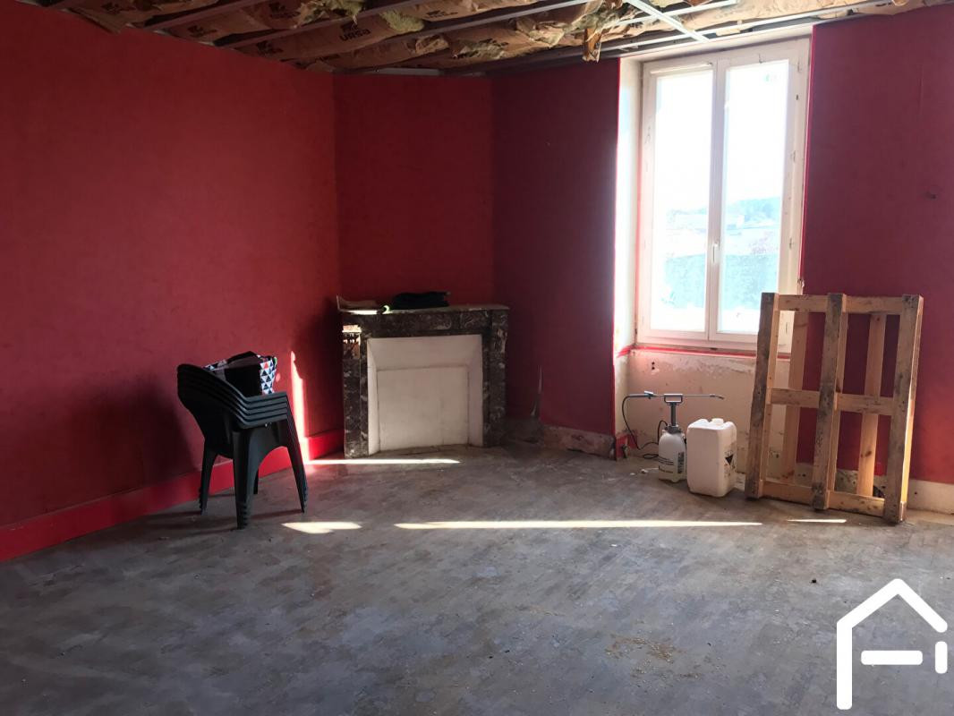 Maison de ville/Immeuble Mussidan 8 pièce(s) 170 m2