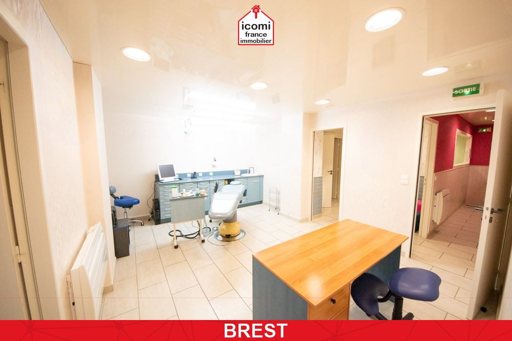 FINISTERE - Brest (29200) - A VENDRE - LOCAL MEDICAL / PARAMEDICAL - TOUT EQUIPE - AUX NORMES PMR - BREST CENTRE - 90M2