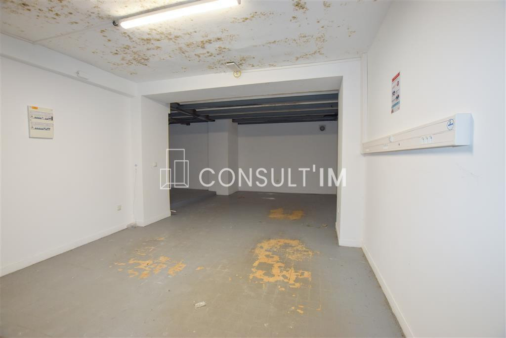 Bureaux à louer avec beau linéaire de 8m