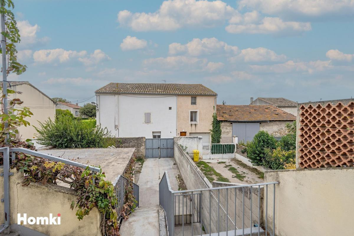 Belle Opportunité immeuble de 2 biens T6 de 250 m²  centre ville de Morières-lès-Avignon