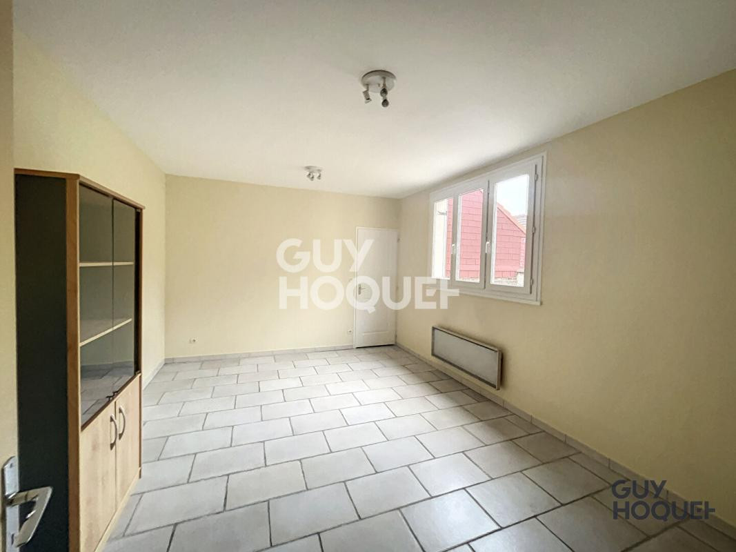 Immeuble de rapport Margny Les Compiègne local  75m2 plus f2 vendu loué