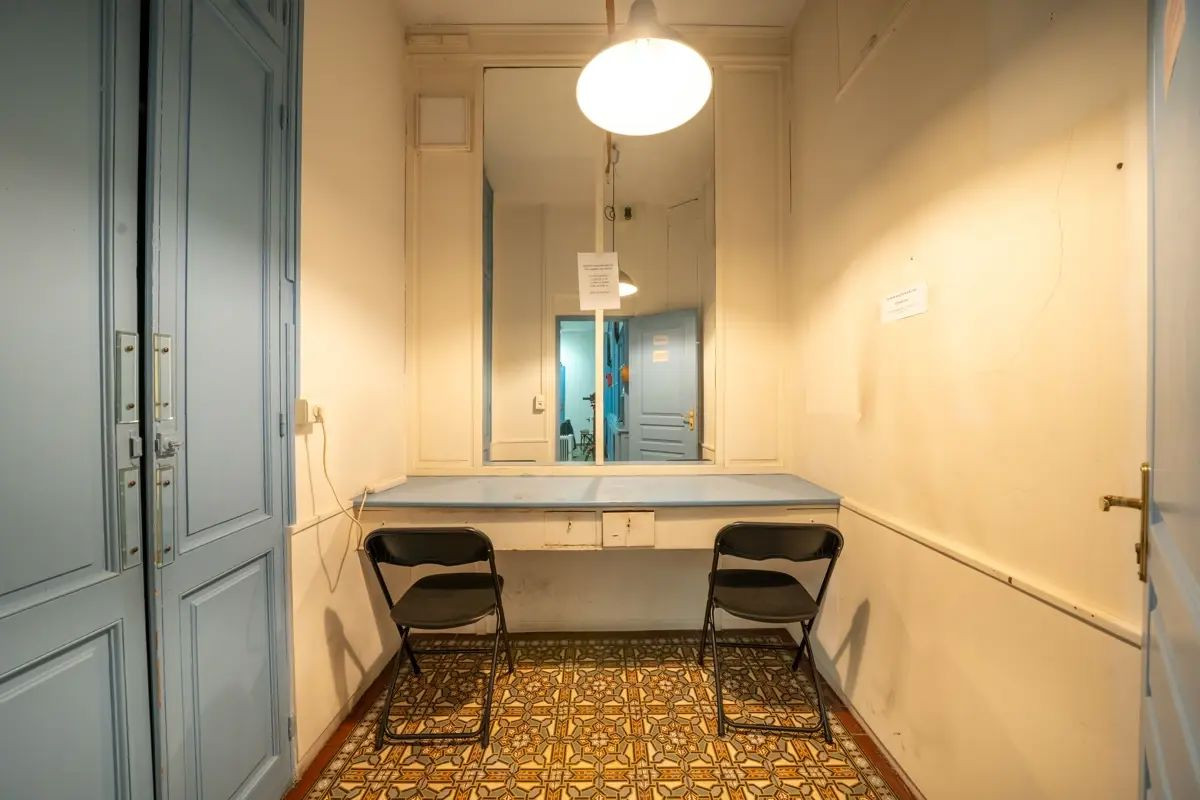 Référence : 6364-CLA - Local Professionnel dans le quartier de Noailles (13001)