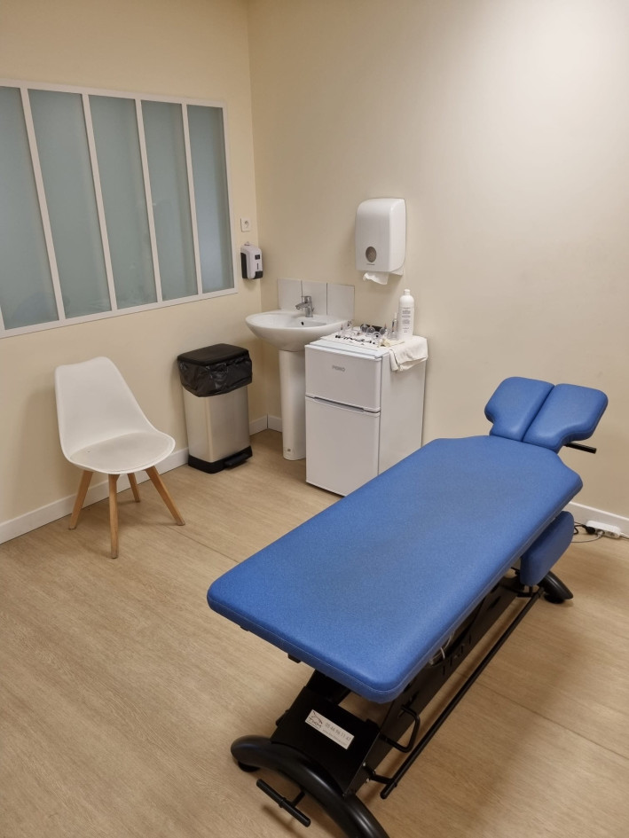 PARIS 13ÈME – LOCAL SANTÉ "PRÊT À L'EMPLOI" – 127 M² RDC