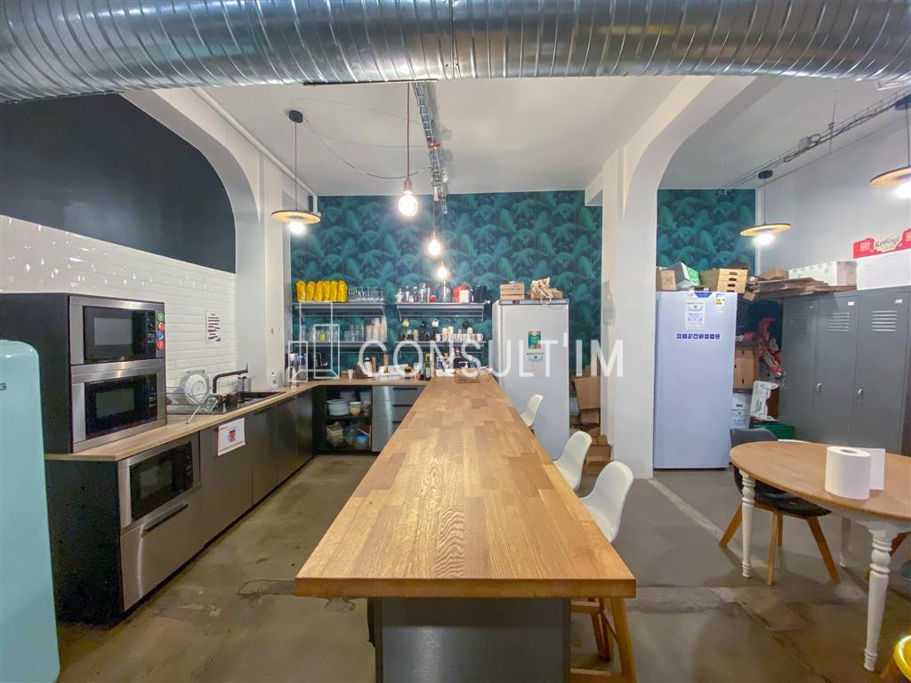A louer bureaux style loft aux pieds de la place République
