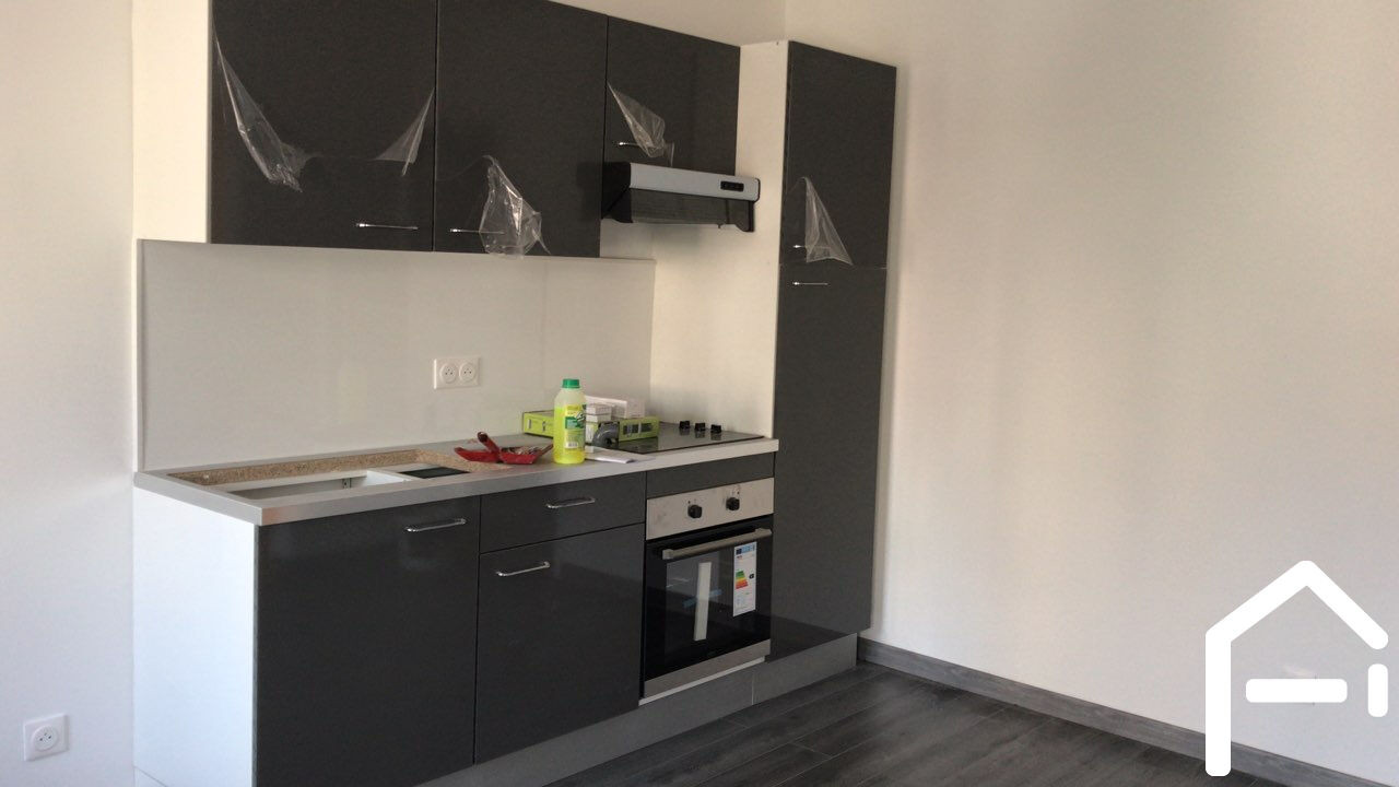 Immeuble la timone R+1 élevable  en R+4