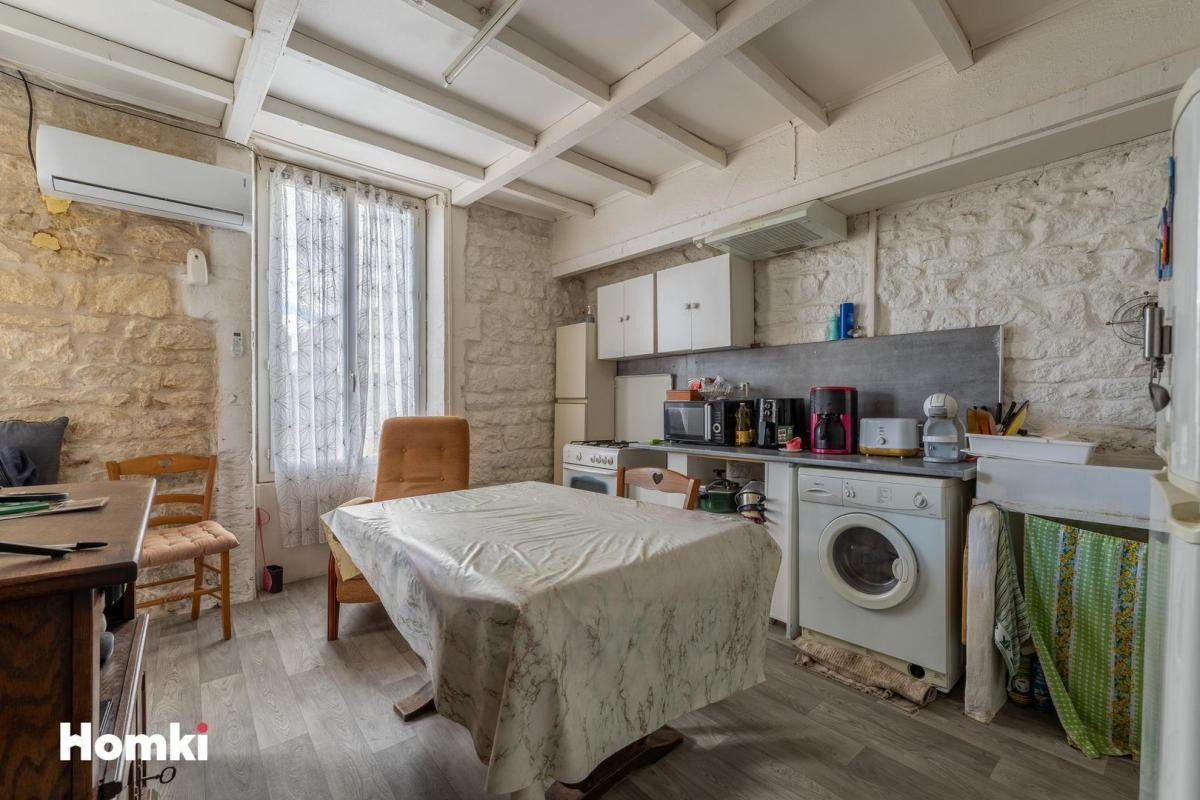 Immeuble composé de 3 appartements à Bellegarde