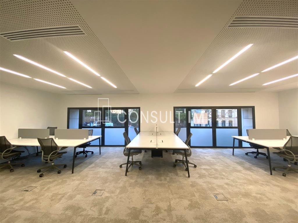 Quartier QCA – Bureaux flexibles dans un immeuble de bureaux avec accueil