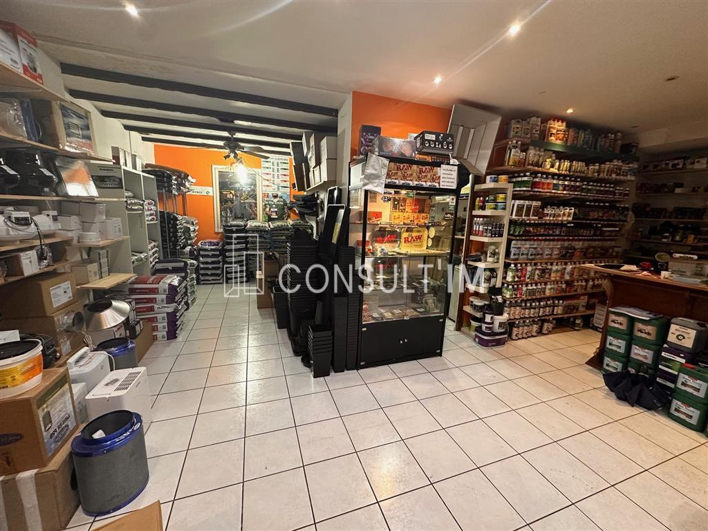 Rue Pache, une boutique de 78m² à la vente disponible
