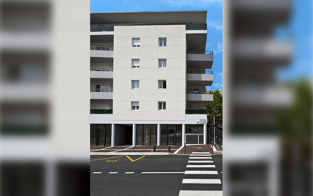 SANS FRAIS - Local commercial 80m² - Cannes / Carnot