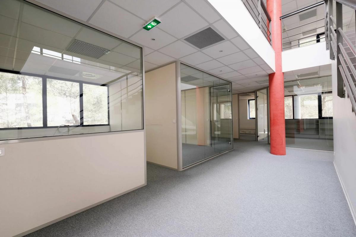 Bureaux en duplex de 438 m2 à Sophia-Antipolis