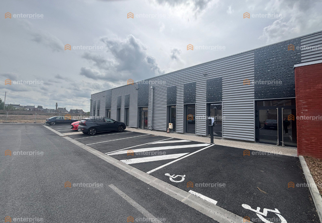 A VENDRE - CELLULE/ BUREAU - 180M2 - CAUDRY - IDEAL ACTIVITÉ MEDICALE, COMMERCIALE