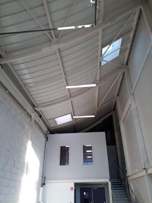 A louer local d'activité de 165 m² à Caen