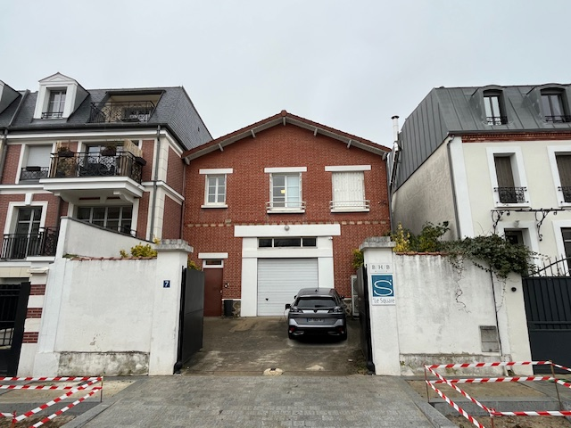 Centre La Garenne Colombes : local à louer. 400m²