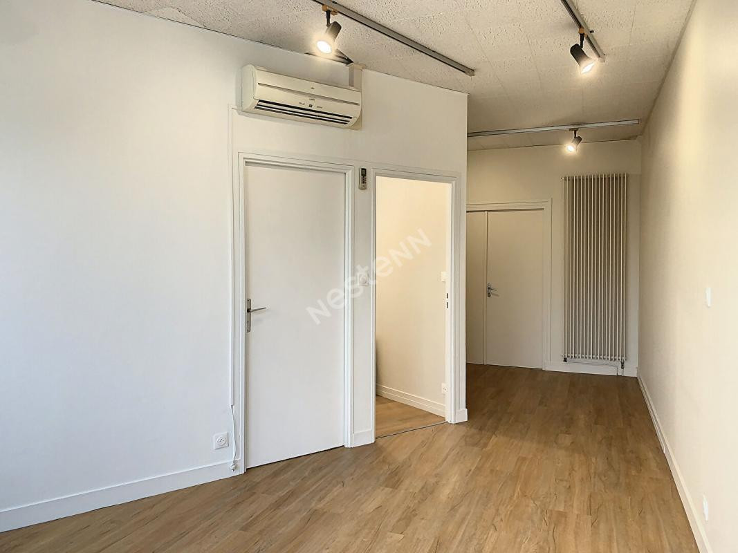 Double bureaux avec espaces communs Blois