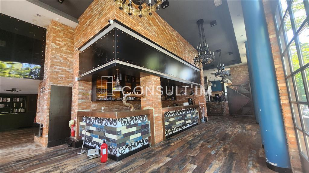 Local commercial de 375 m²